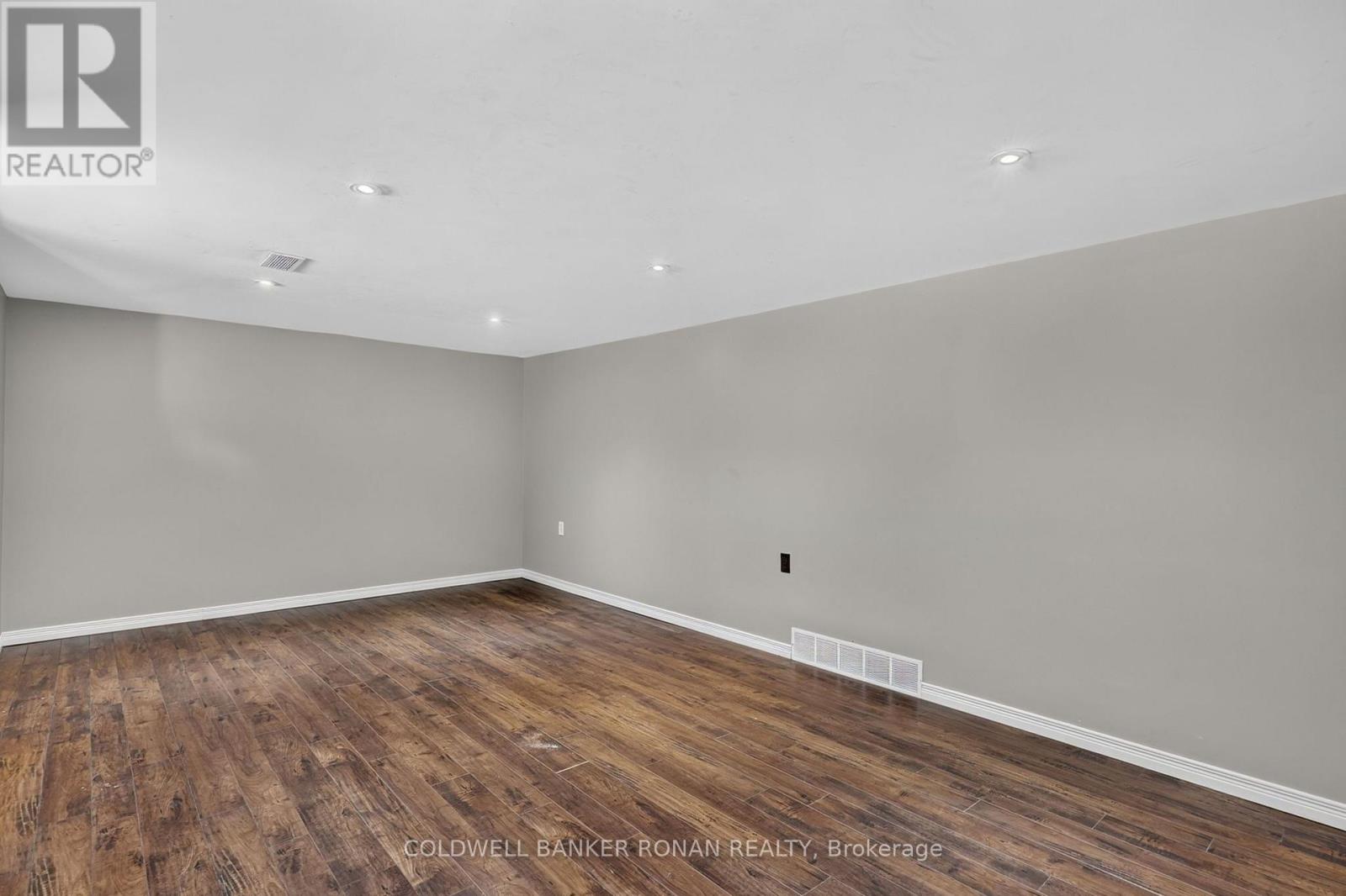 14 & 16 Fletcher Street, New Tecumseth, Ontario  L9R 1G4 - Photo 34 - N13636236