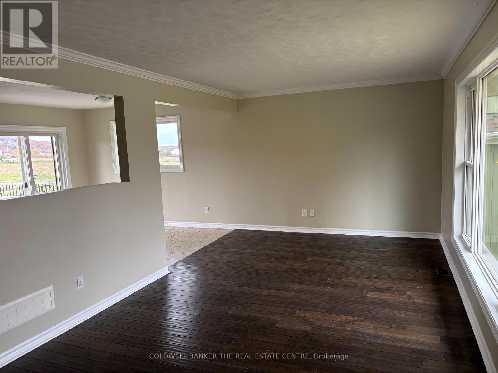 5471 Campbellville Road, Milton, Ontario  L9T 7L8 - Photo 11 - W13674158