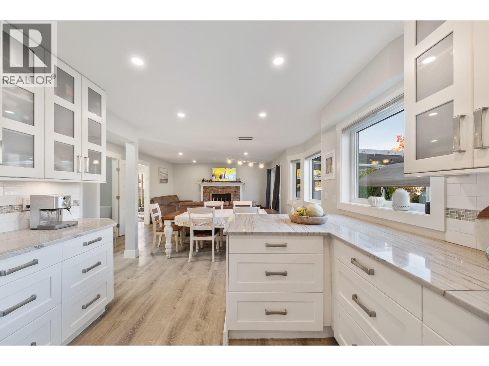 1042 Wintergreen Drive, Kelowna, British Columbia  V1Y 9A3 - Photo 15 - 10403932