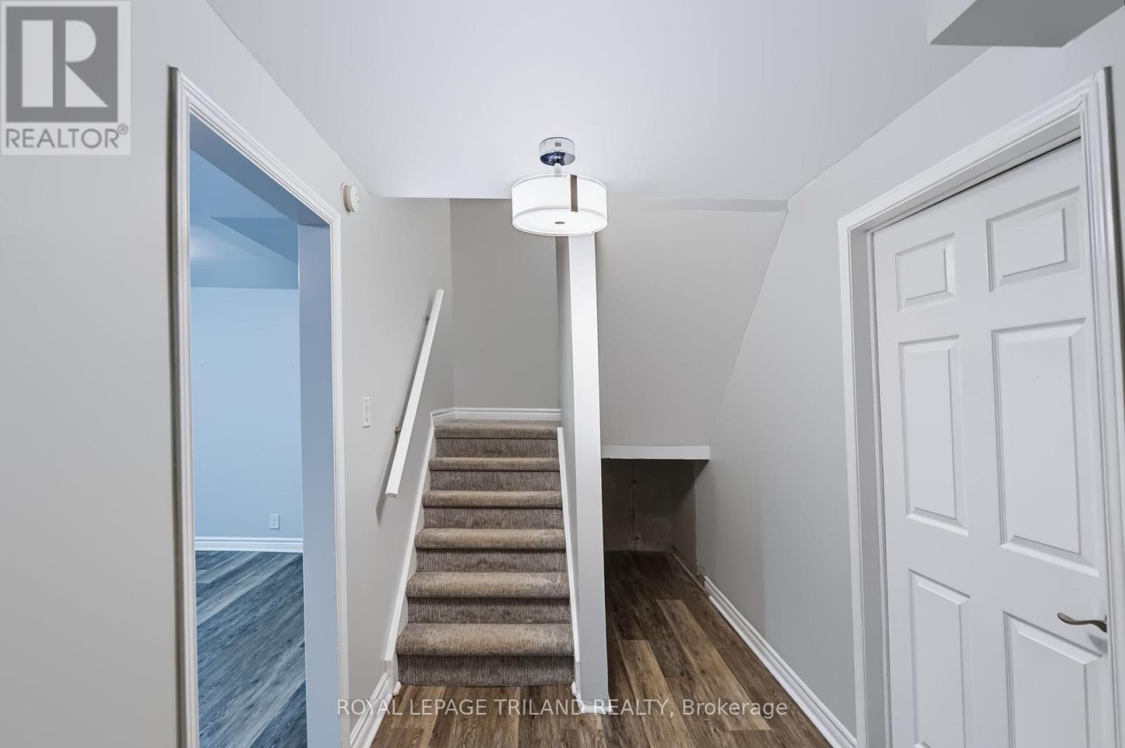 136 Golfdale Crescent, London South, Ontario  N6C 5X7 - Photo 30 - X14091834