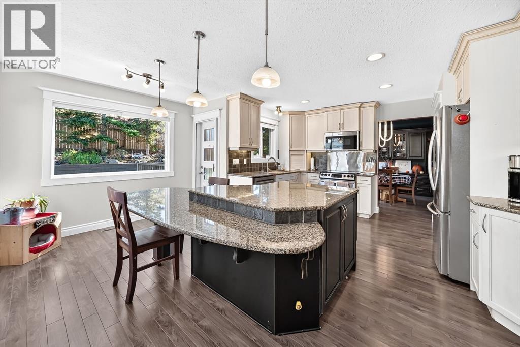 249 Chinook Drive, Cochrane, Alberta  T4C 1E4 - Photo 8 - A2351199