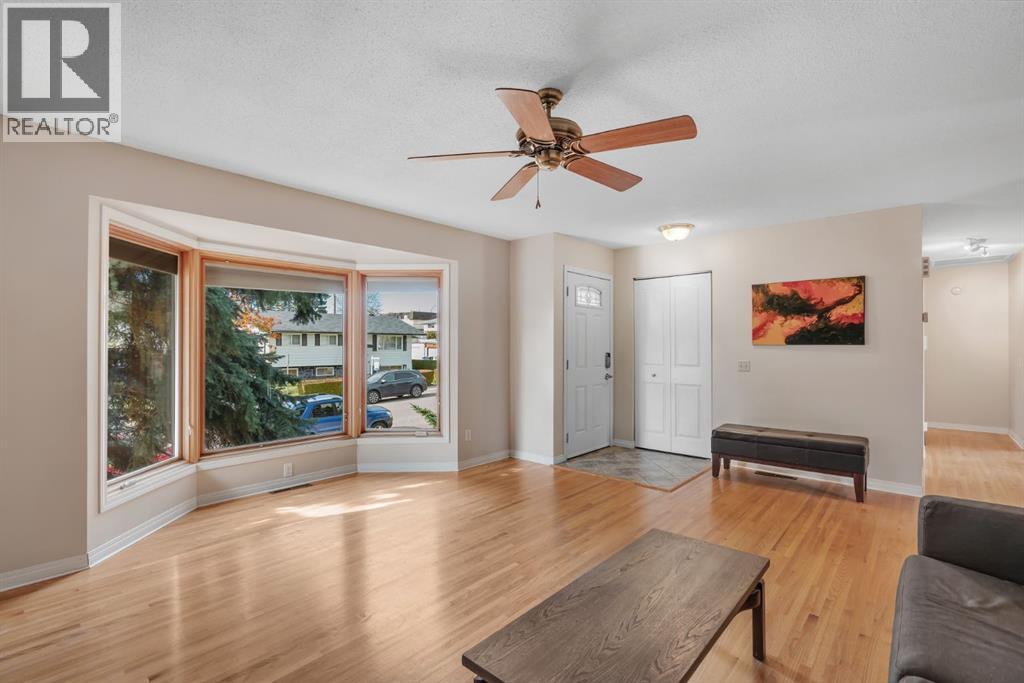64 Huntham Road Ne, Calgary, Alberta  T2K 4G1 - Photo 6 - A2352143