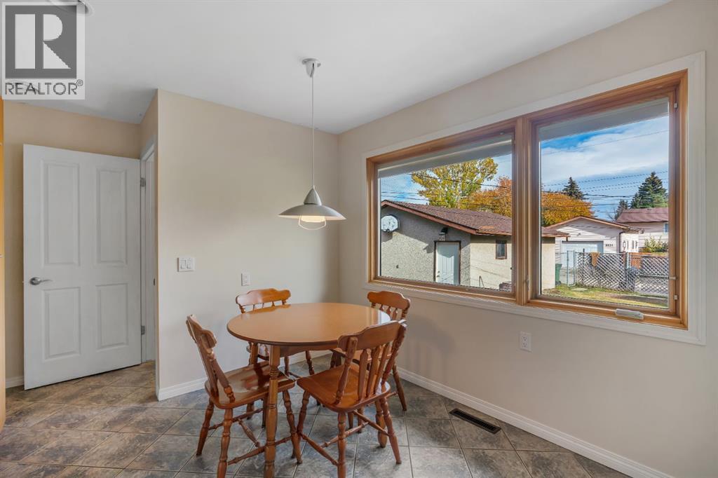 64 Huntham Road Ne, Calgary, Alberta  T2K 4G1 - Photo 8 - A2352143