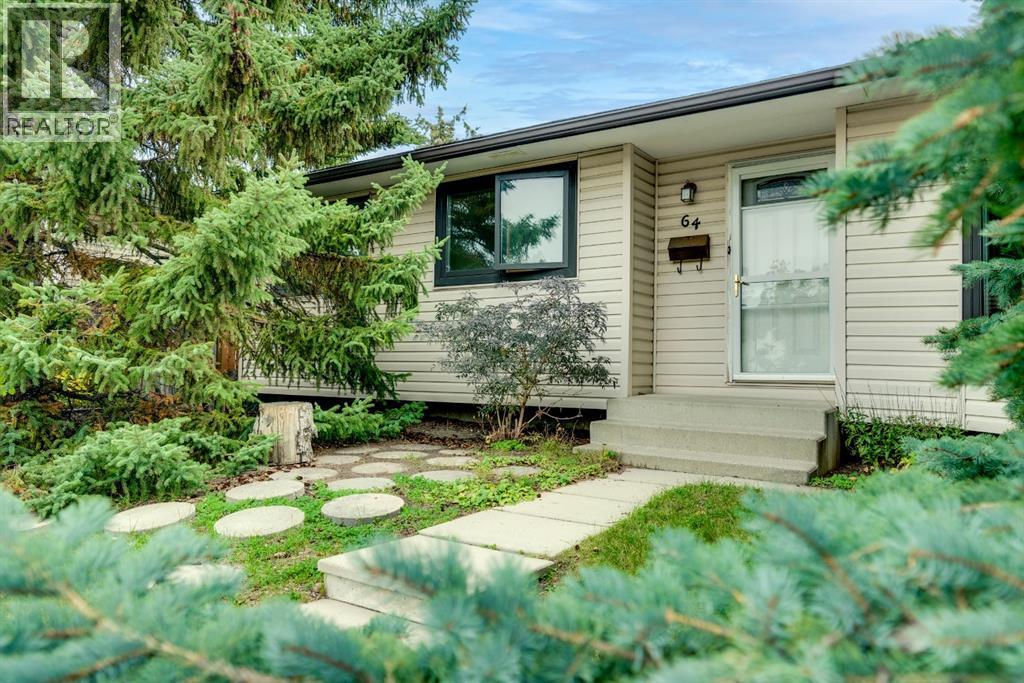 64 Huntham Road Ne, Calgary, Alberta  T2K 4G1 - Photo 2 - A2352143