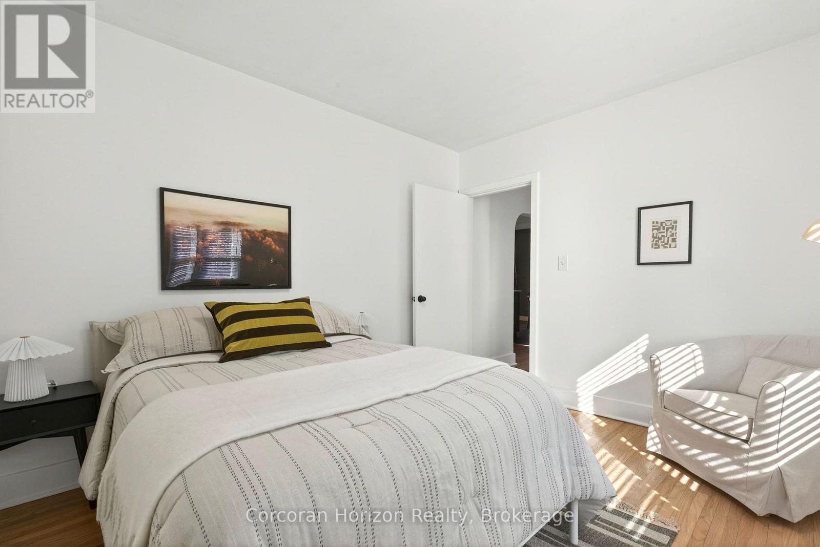 1 - 33 East 34th Street, Hamilton, Ontario  L8V 3W2 - Photo 36 - X14095112
