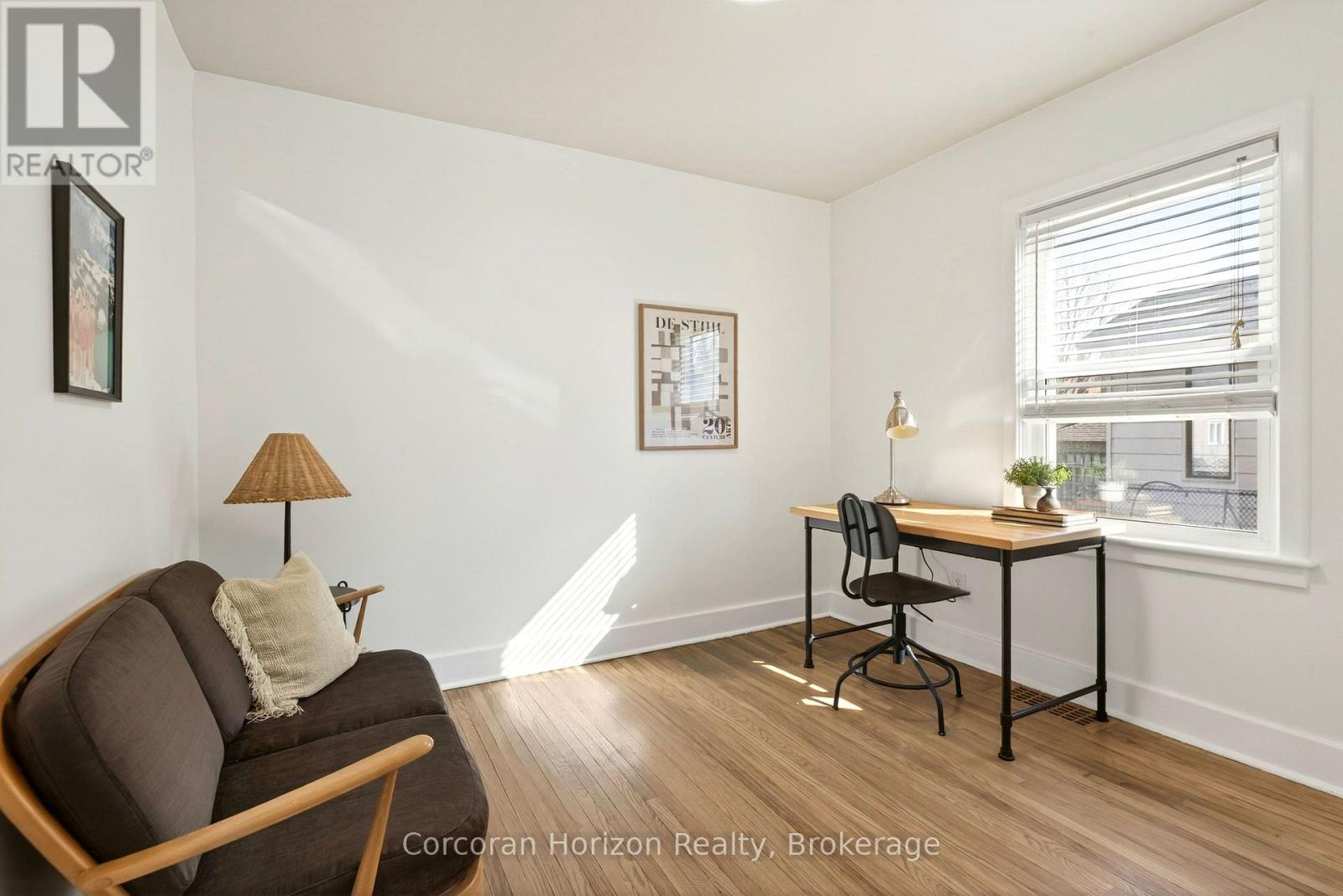 1 - 33 East 34th Street, Hamilton, Ontario  L8V 3W2 - Photo 40 - X14095112