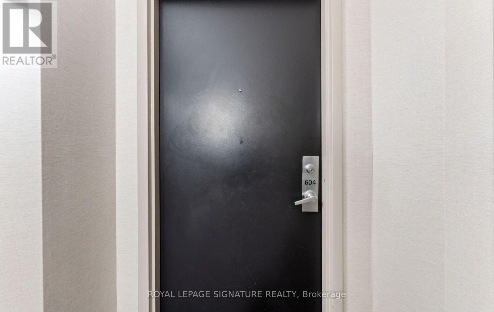 604 - 1369 Bloor Street W, Toronto, Ontario  M6P 4J4 - Photo 4 - C14095062