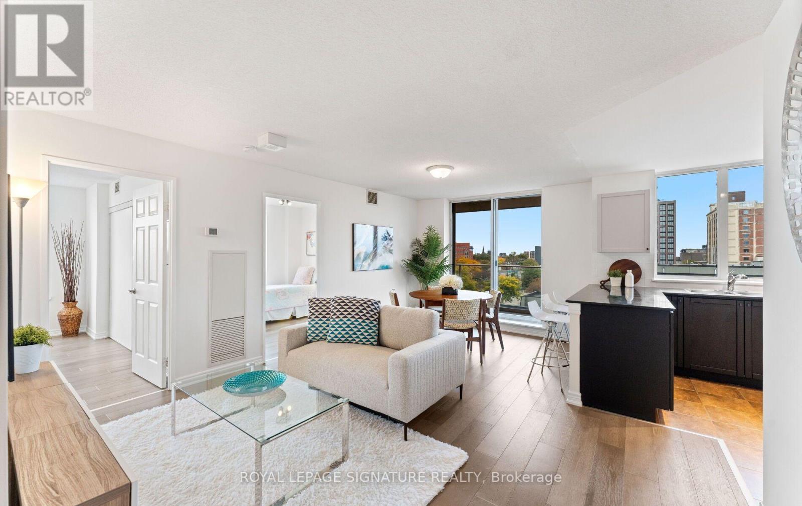604 - 1369 Bloor Street W, Toronto, Ontario  M6P 4J4 - Photo 6 - C14095062