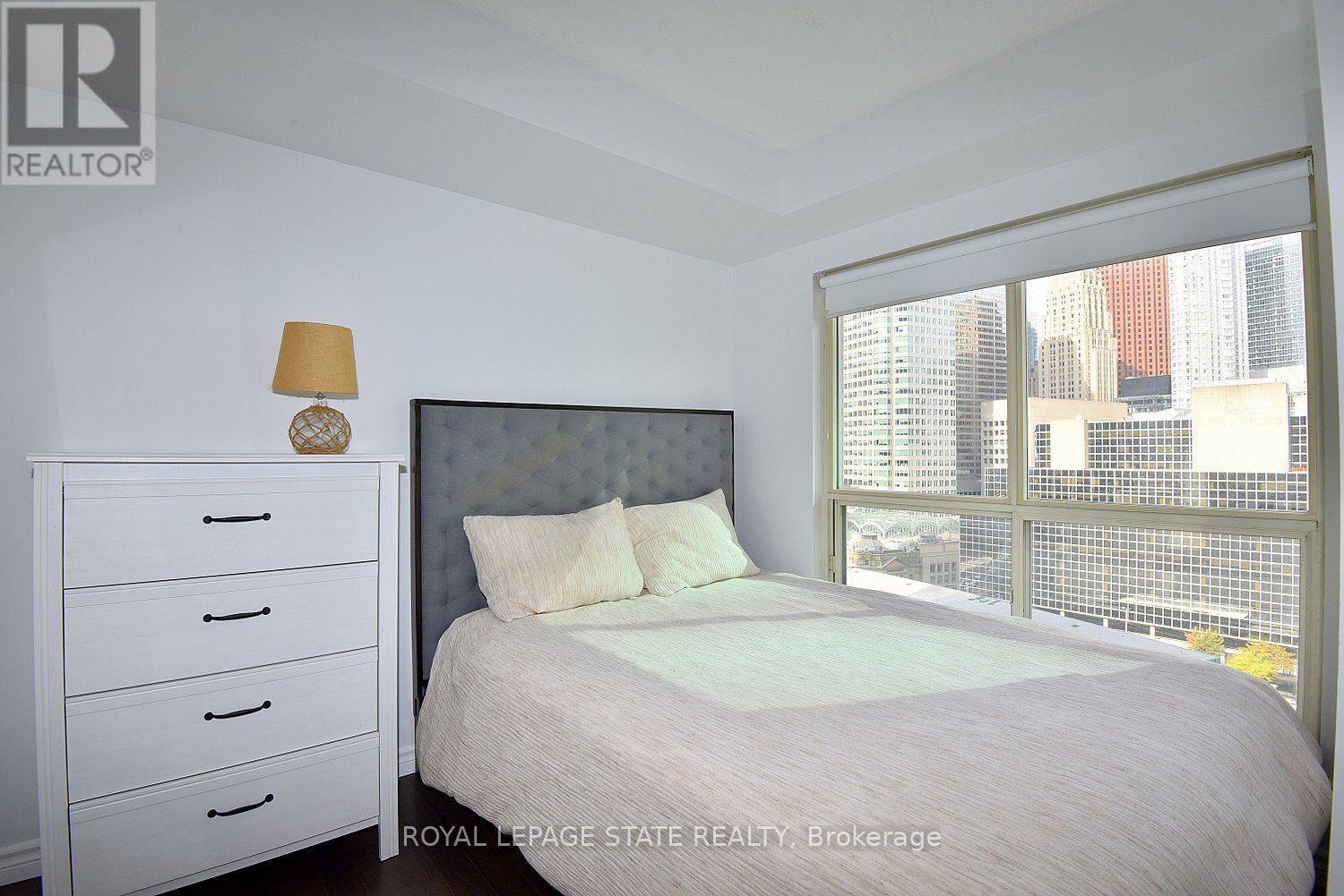 1611 - 25 The Esplanade, Toronto, Ontario  M5E 1W5 - Photo 20 - C14095078