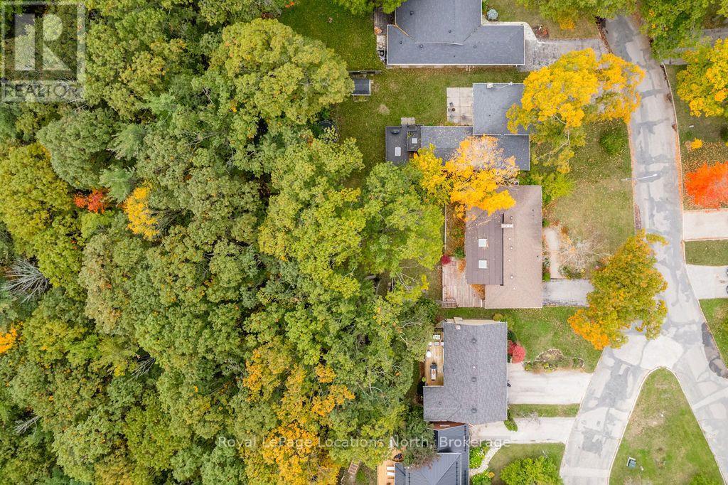 9 Vine Crescent, Barrie, Ontario  L4N 2B3 - Photo 48 - S14095060