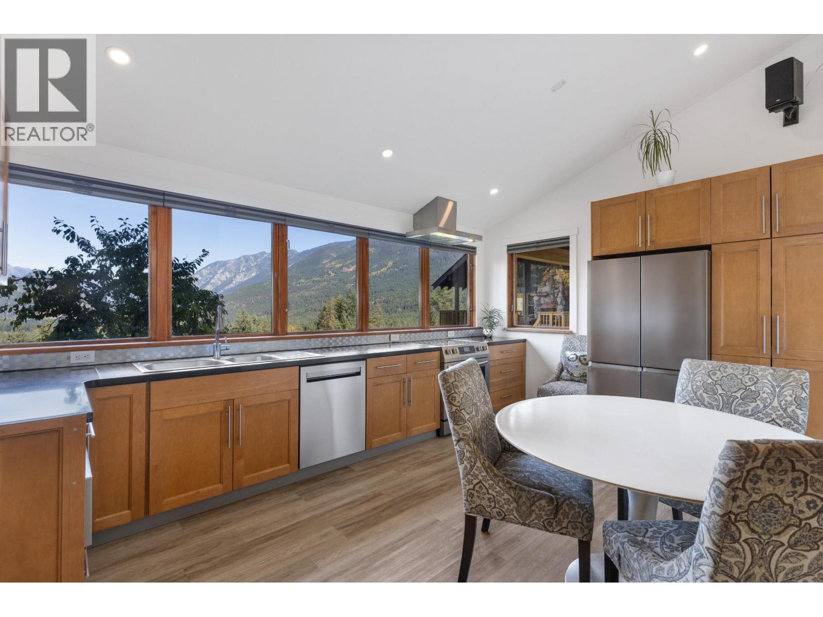 9842 Anderson Place, Pemberton, British Columbia  V0N 1L0 - Photo 17 - R3176556