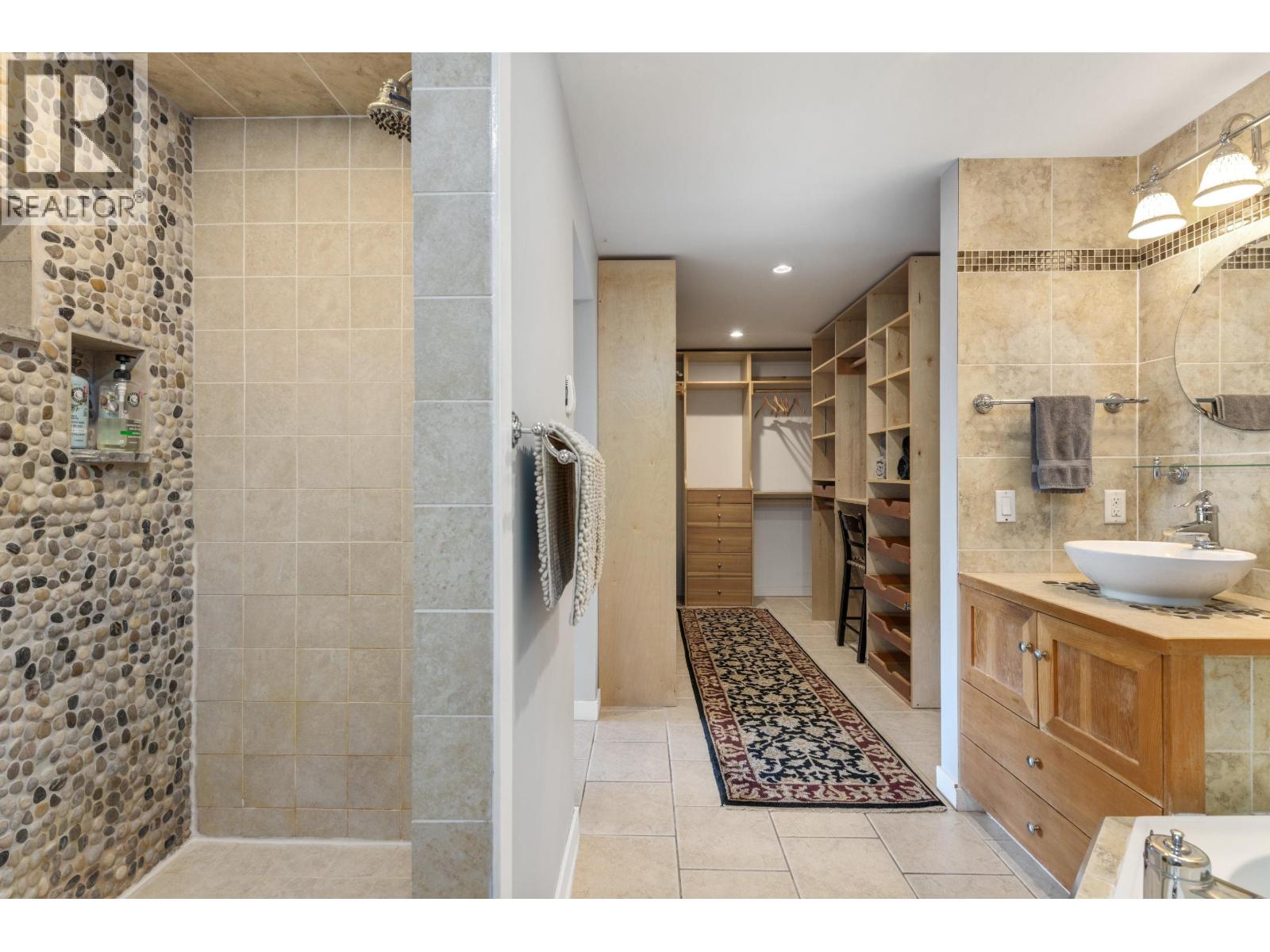 9842 Anderson Place, Pemberton, British Columbia  V0N 1L0 - Photo 23 - R3176556