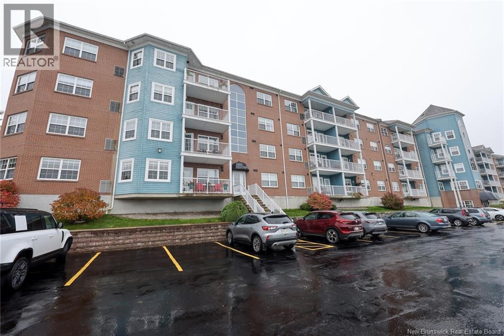 <h3>$364,900</h3><p>1 Golf Greens Lane Unit# 213, Fredericton, New Brunswick</p>