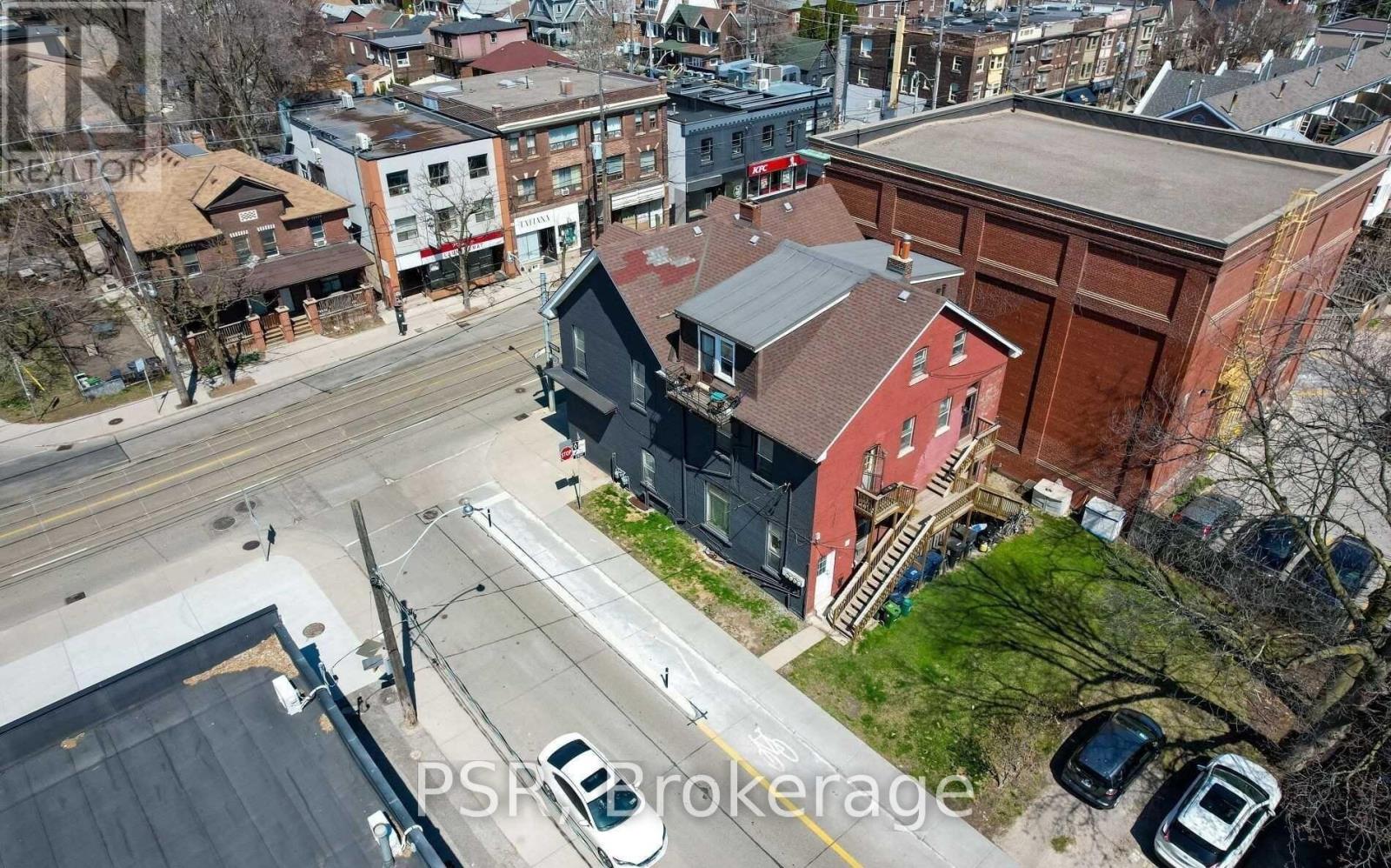 1349/1351 Queen Street E, Toronto, Ontario  M4L 1C7 - Photo 9 - E14095114