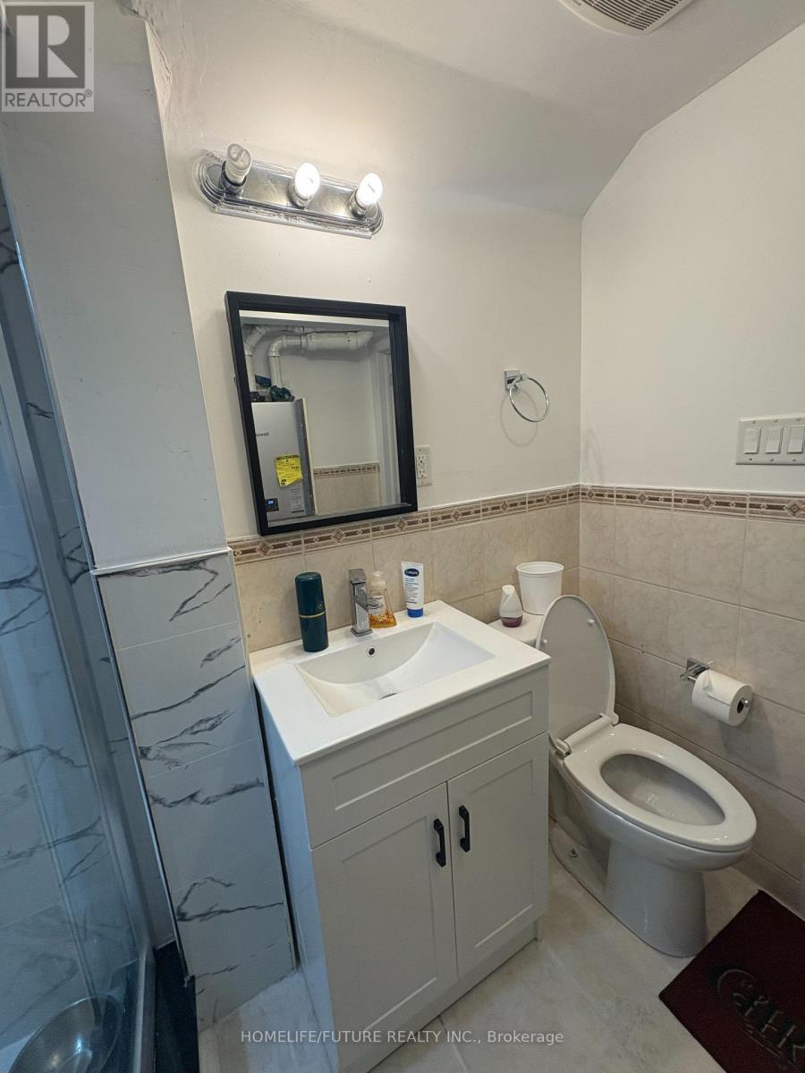 Bsmt - 33 Seasons Drive, Toronto, Ontario  M1X 1X4 - Photo 5 - E14093498
