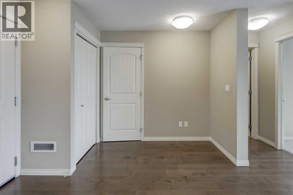 303, 406 Cranberry Park Se, Calgary, Alberta  T3M 1Y9 - Photo 17 - A2349758