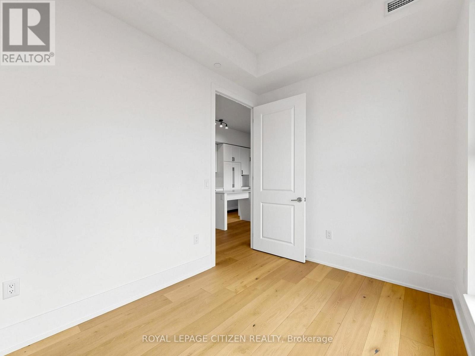 701 - 1063 Douglas Mccurdy Comm, Mississauga, Ontario  L5G 0C5 - Photo 30 - W13604116