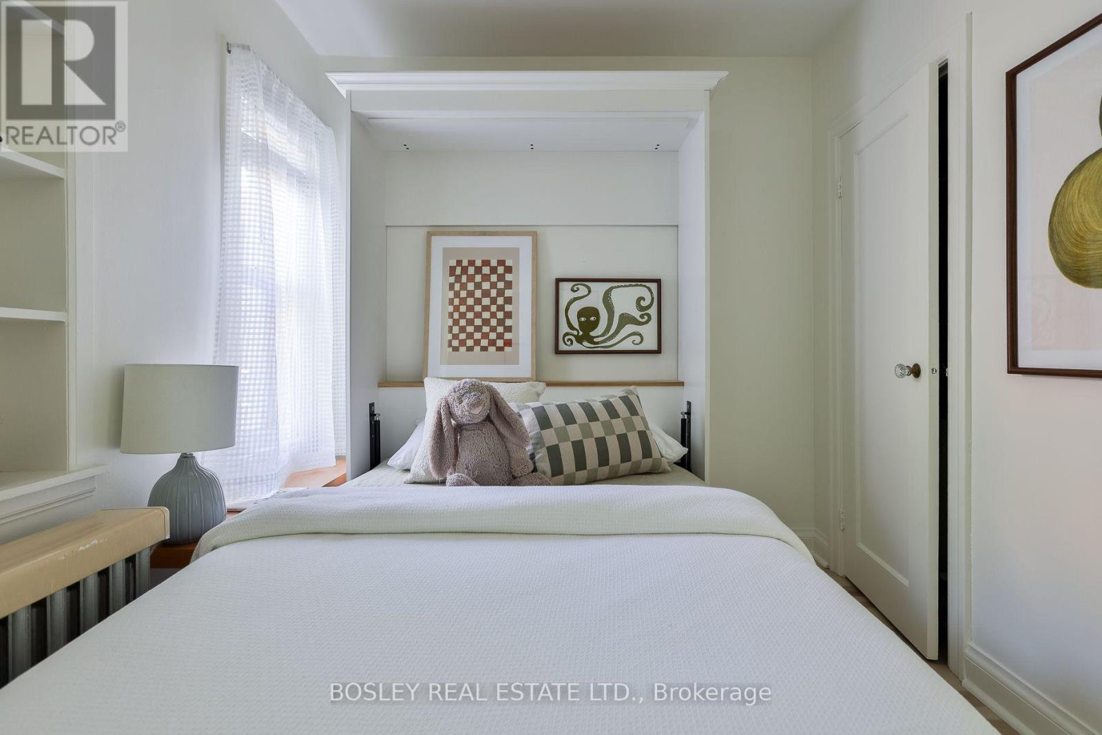 16 Delroy Drive, Toronto, Ontario  M8Y 1M7 - Photo 21 - W14095052