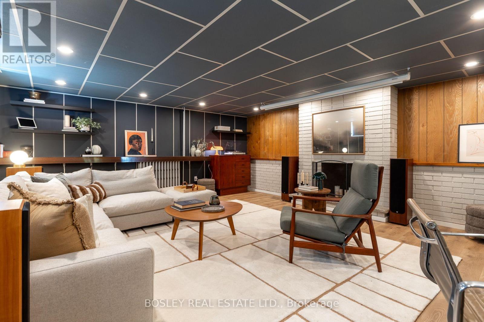 16 Delroy Drive, Toronto, Ontario  M8Y 1M7 - Photo 41 - W14095052