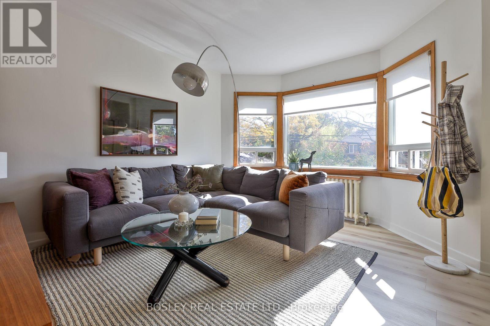 16 Delroy Drive, Toronto, Ontario  M8Y 1M7 - Photo 5 - W14095052