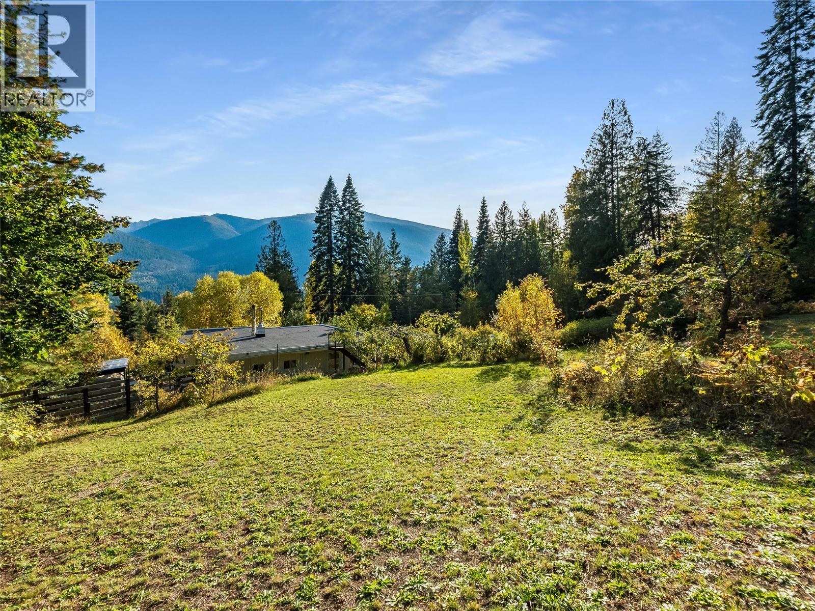 5995 Longbeach Road, Nelson, British Columbia  V1L 6P3 - Photo 64 - 10403828
