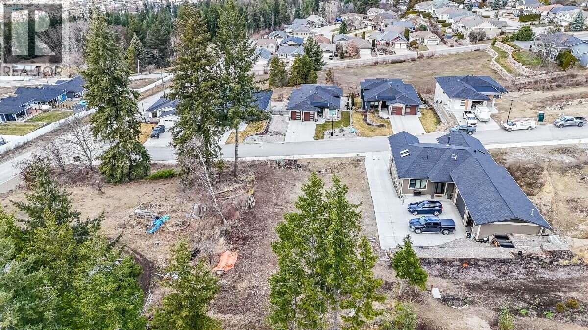 1060 16 Avenue SE, Salmon Arm, British Columbia  V1E 2R5 - Photo 21 - 10403992