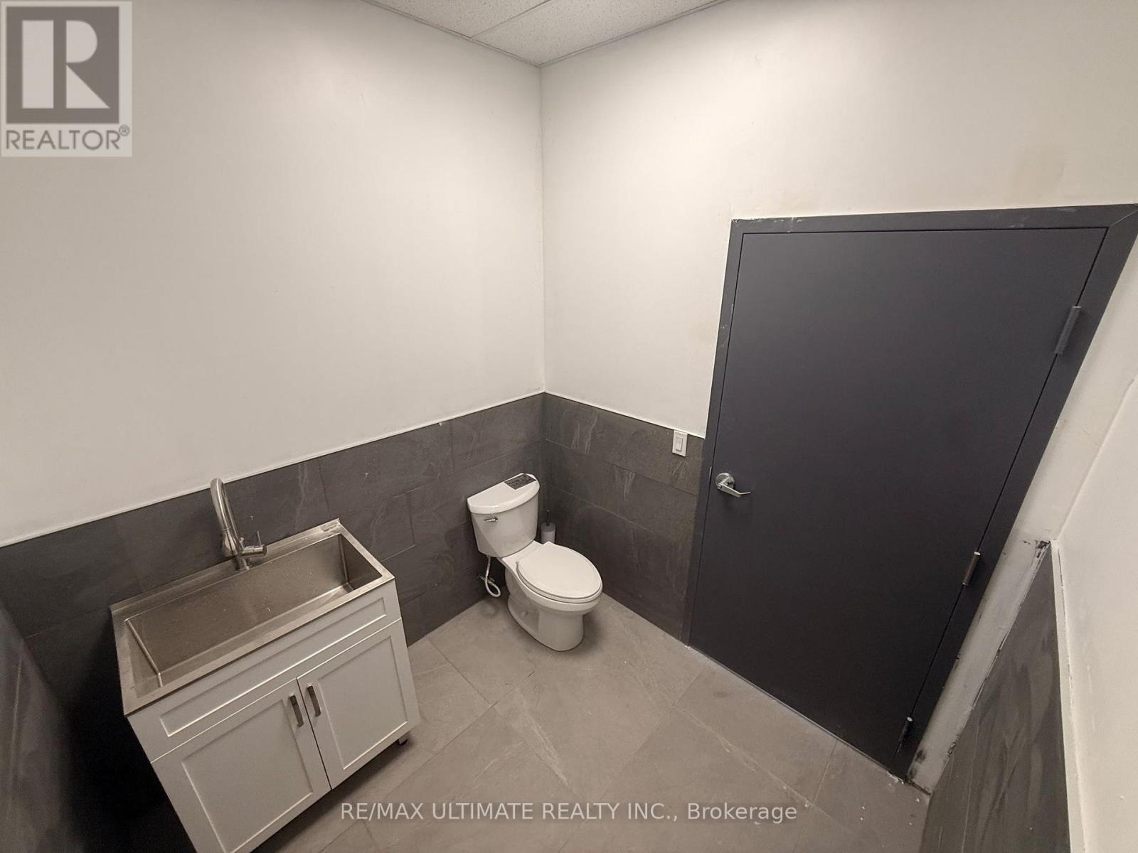3 - 18582 Yonge Street, East Gwillimbury, Ontario  L9N 0J4 - Photo 6 - N13879586