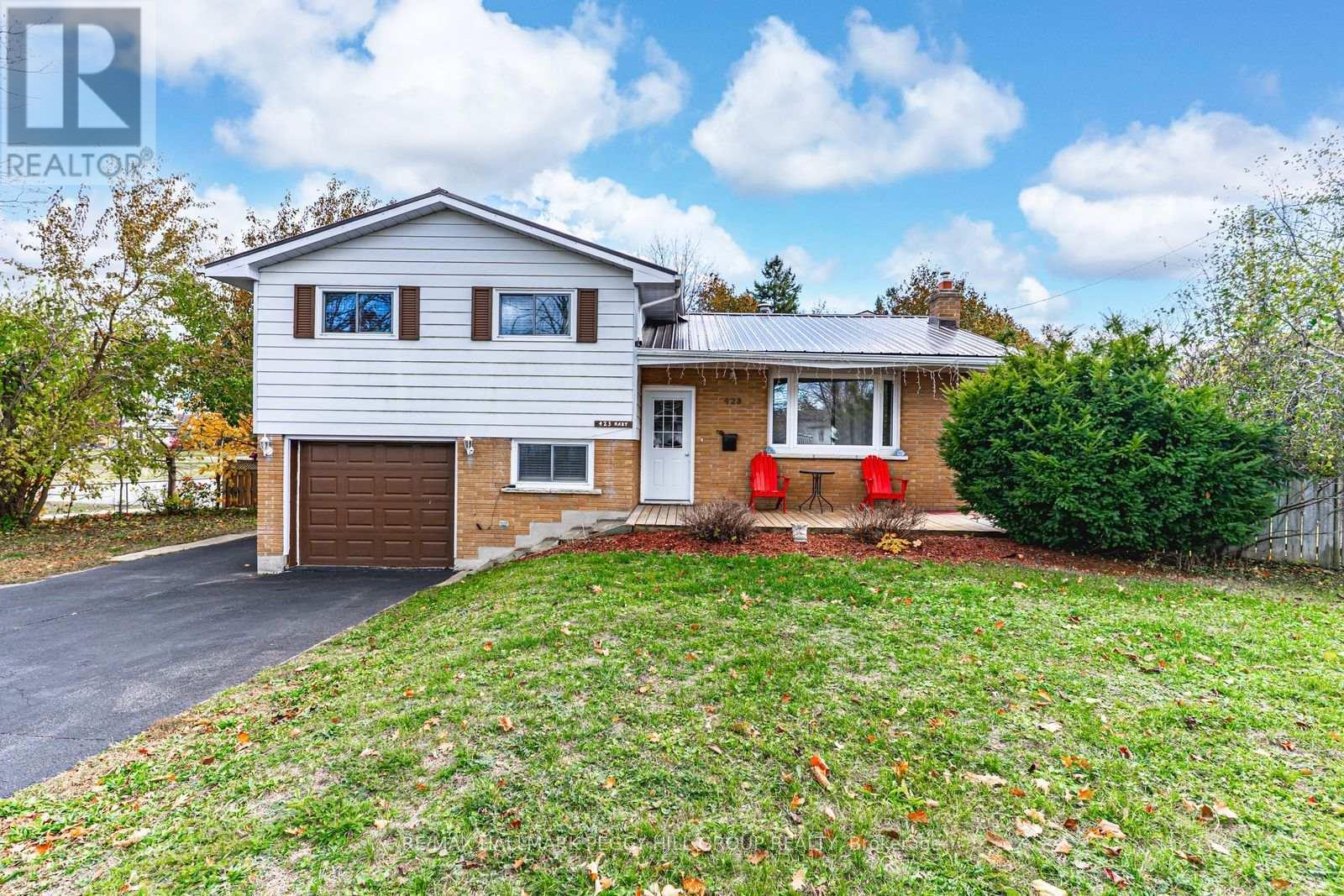 423 MARY STREET, Orillia, Ontario