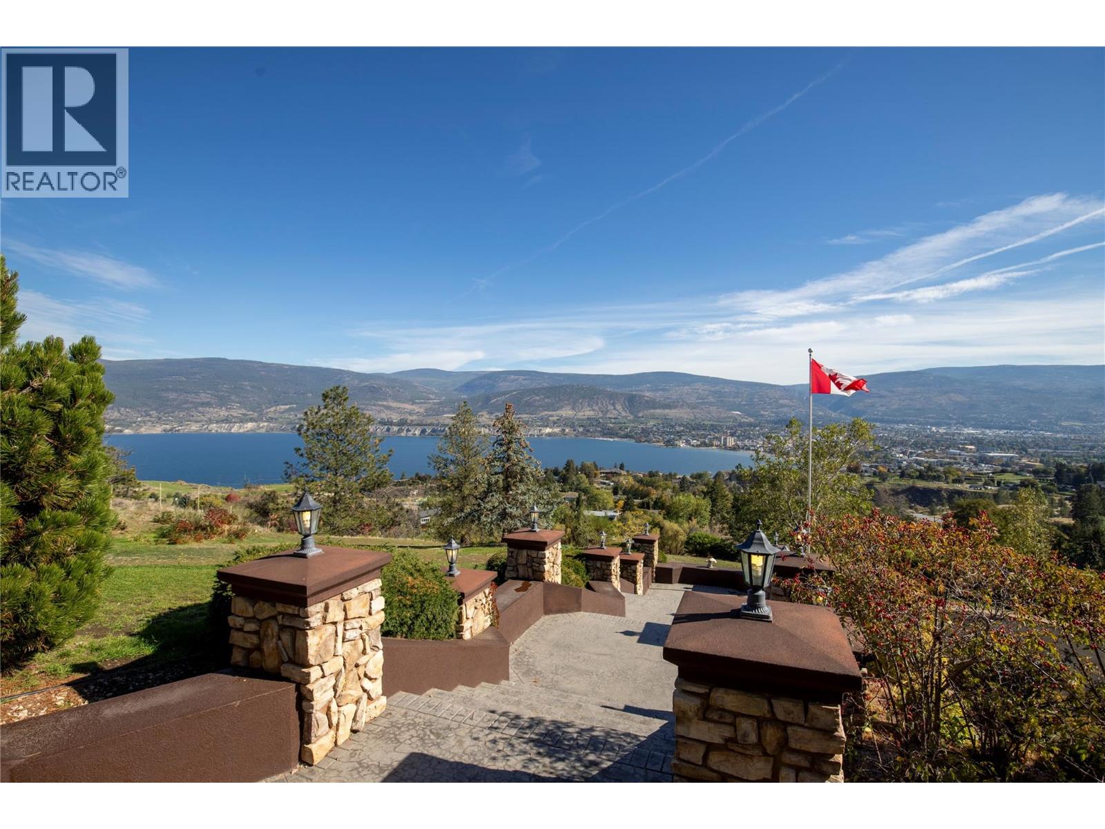 2802 West Bench Drive, Penticton, British Columbia  V2A 8Z8 - Photo 2 - 10401987