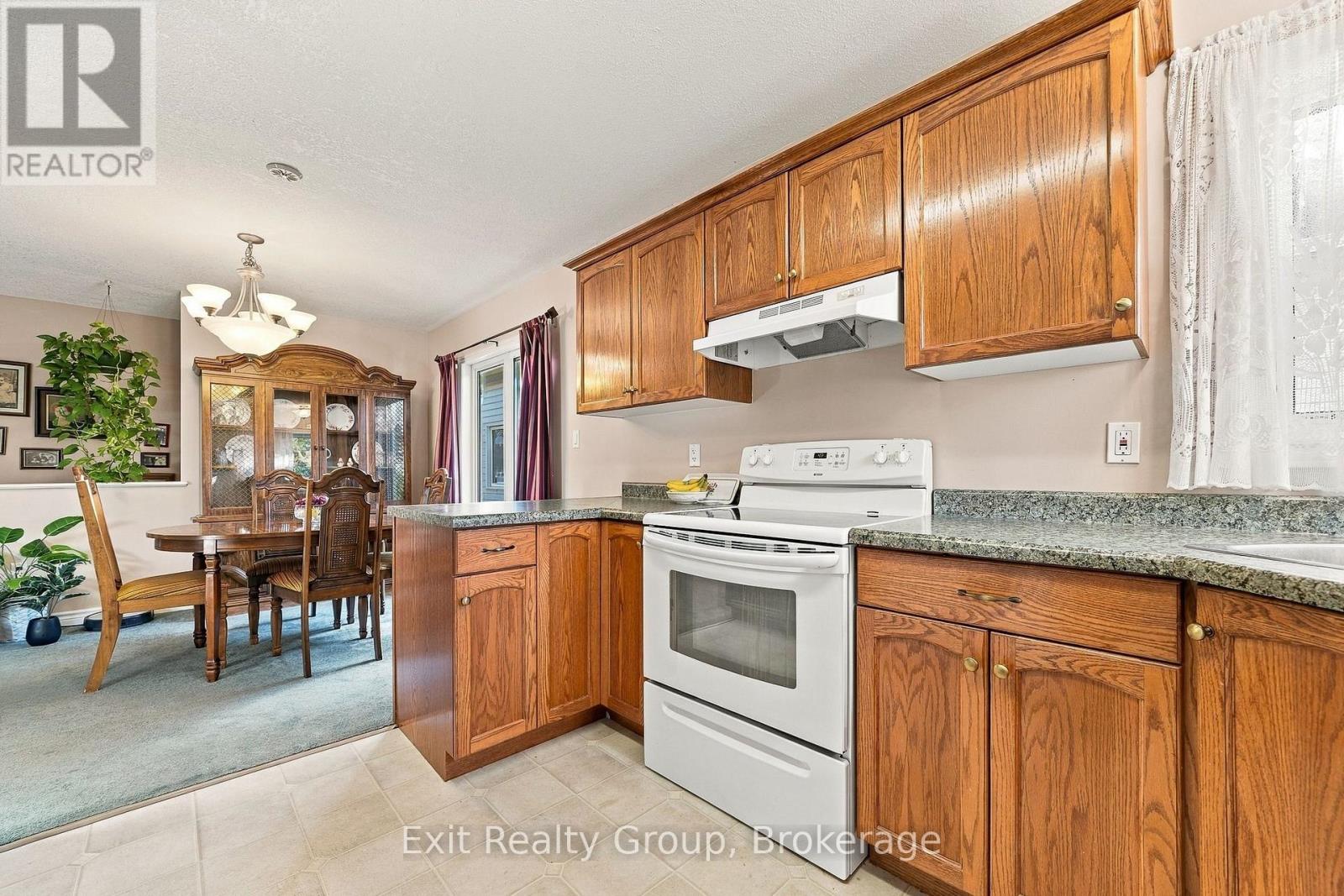 17 Aletha Drive, Prince Edward County, Ontario  K0K 3L0 - Photo 16 - X14095146