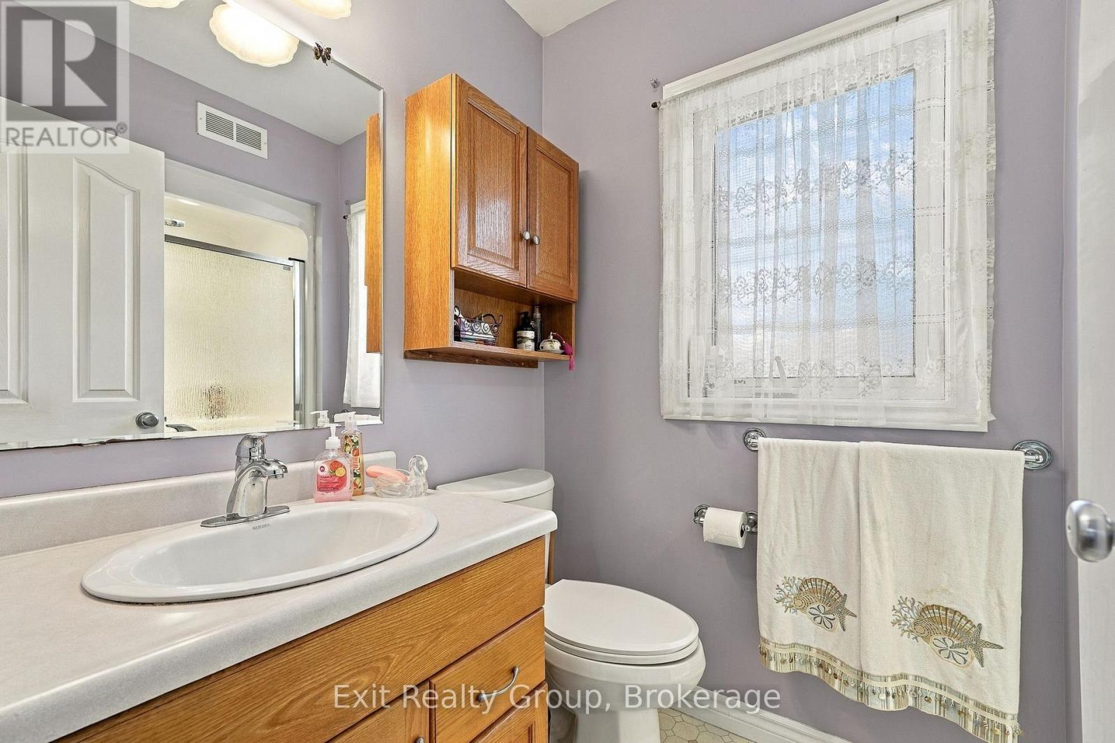 17 Aletha Drive, Prince Edward County, Ontario  K0K 3L0 - Photo 20 - X14095146