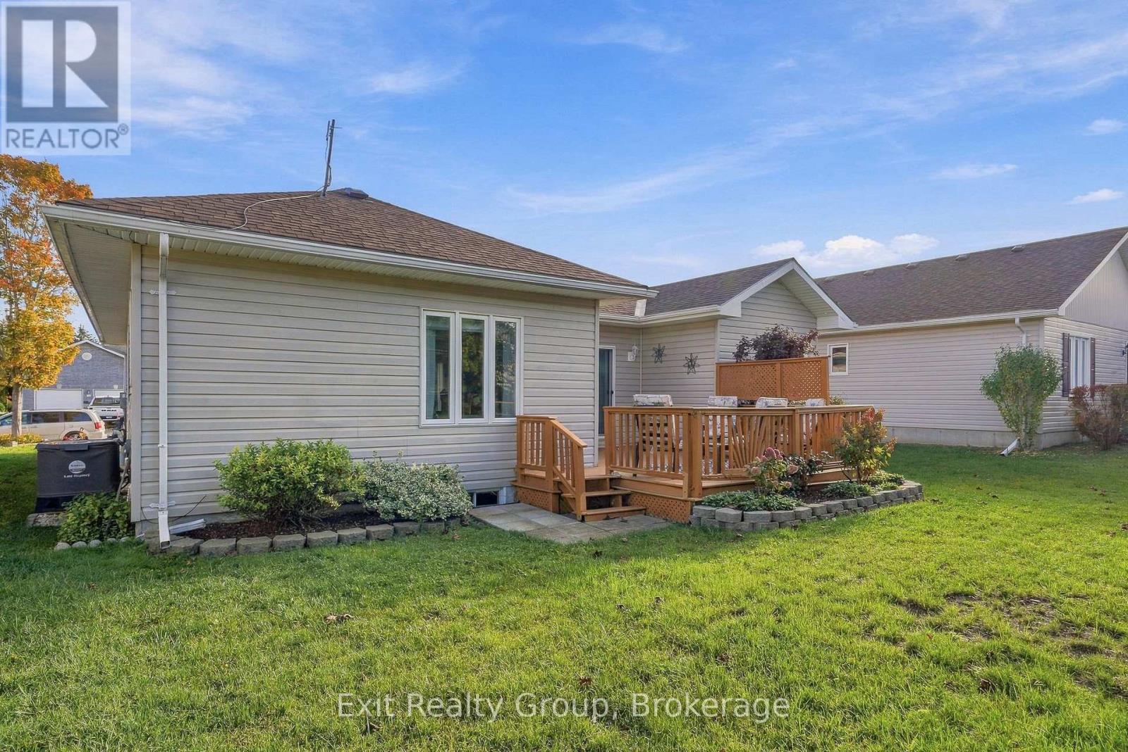 17 Aletha Drive, Prince Edward County, Ontario  K0K 3L0 - Photo 30 - X14095146