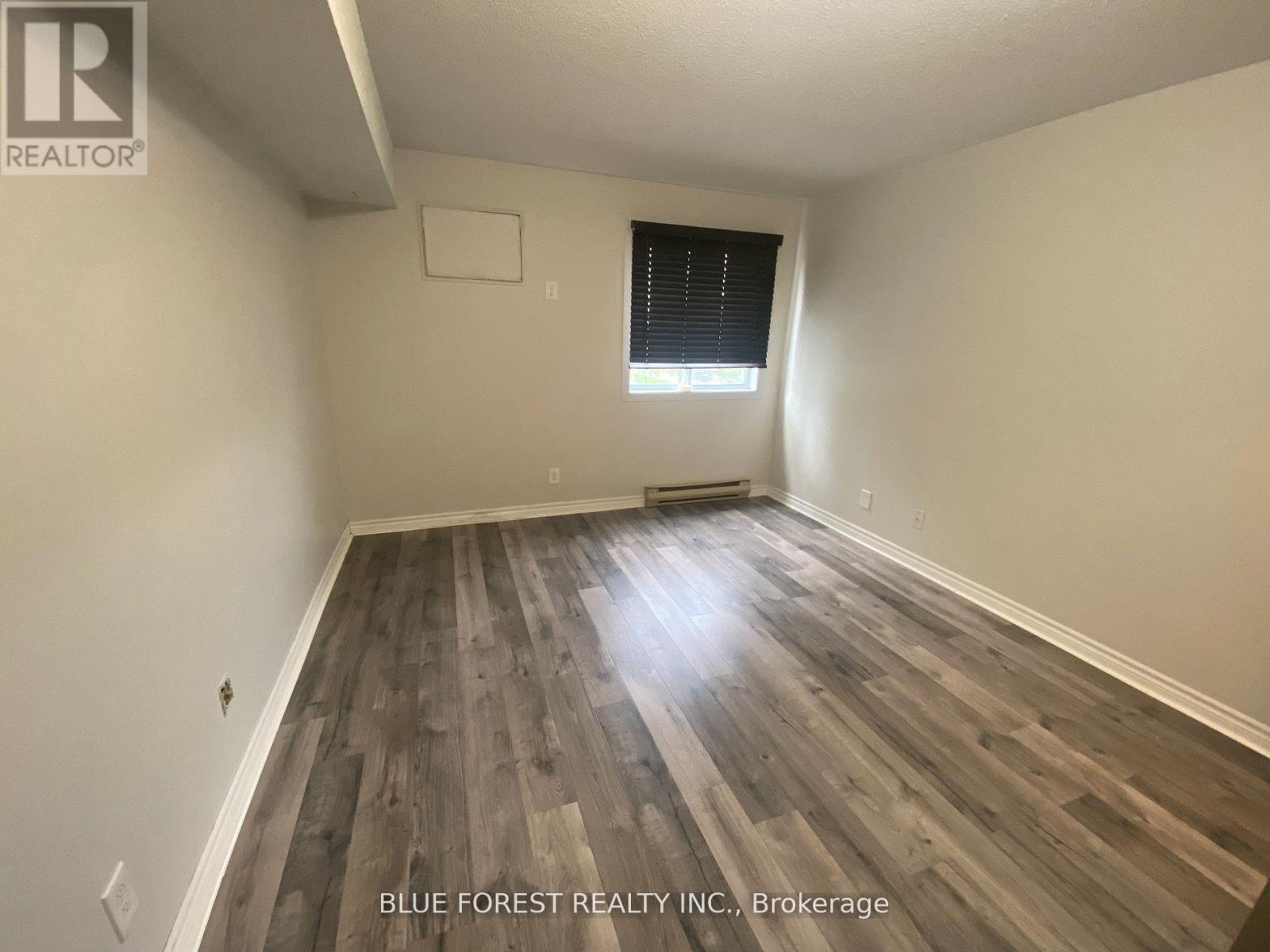 737 201 Crescent, London South, Ontario  N5Z 4X9 - Photo 13 - X14095172