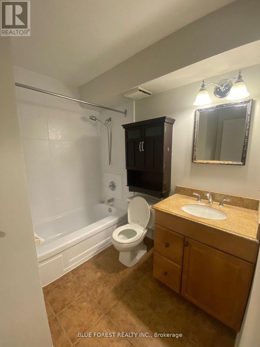 737 201 Crescent, London South, Ontario  N5Z 4X9 - Photo 16 - X14095172