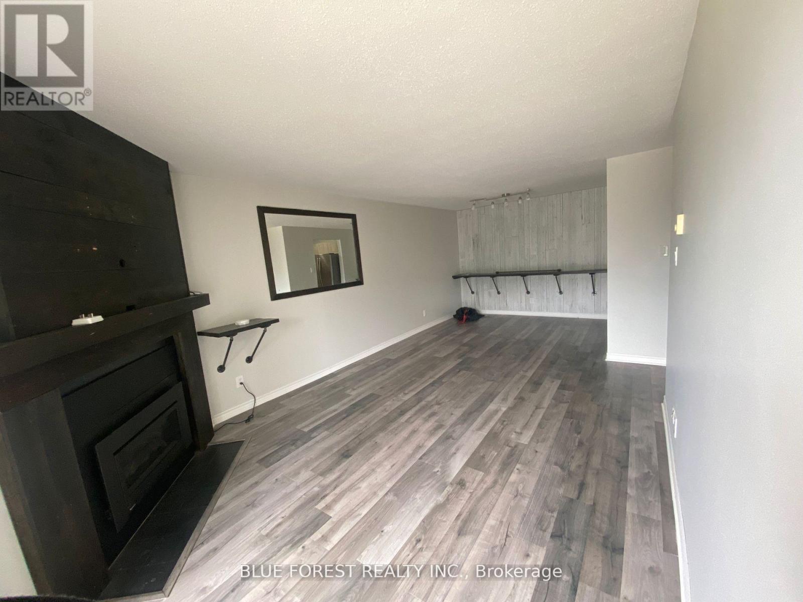 737 201 Crescent, London South, Ontario  N5Z 4X9 - Photo 6 - X14095172