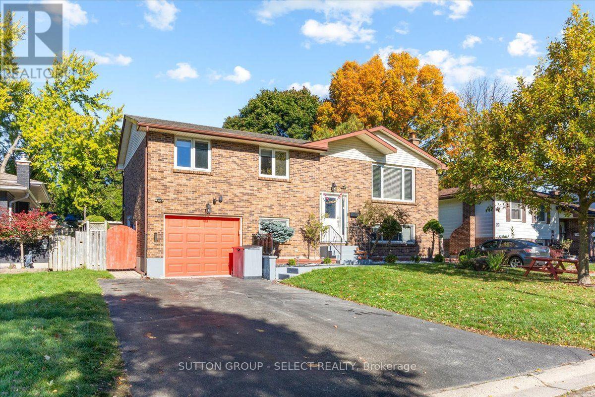 73 Gablewood Crescent, London North, Ontario  N6G 2Z8 - Photo 2 - X14095224