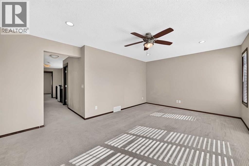 36 Auburn Bay Avenue SE