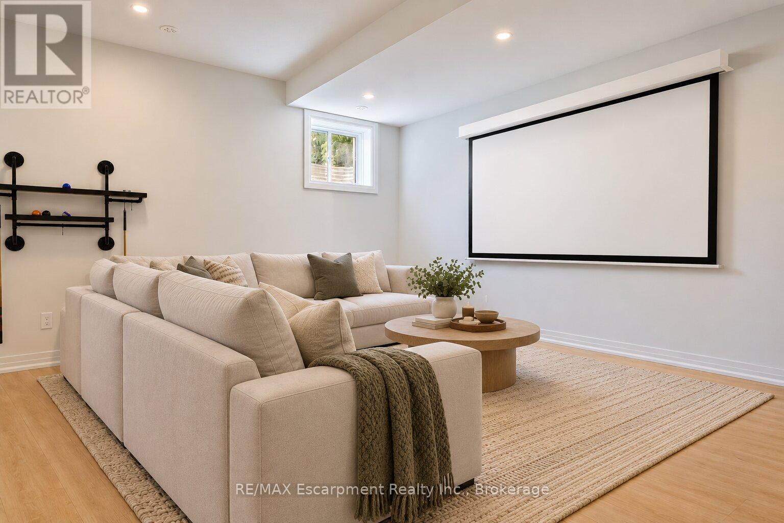 4 - 138 East Street, Oakville, Ontario  L6L 0H9 - Photo 4 - W13869788