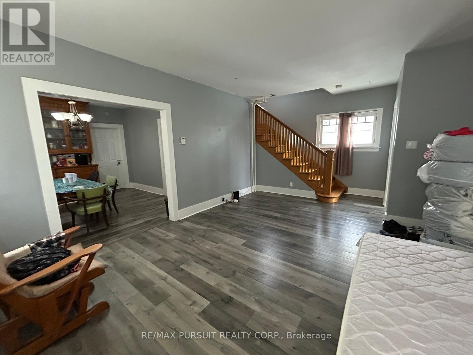377 Russell Street, Temiskaming Shores (Haileybury), Ontario  P0J 1K0 - Photo 3 - T14095178