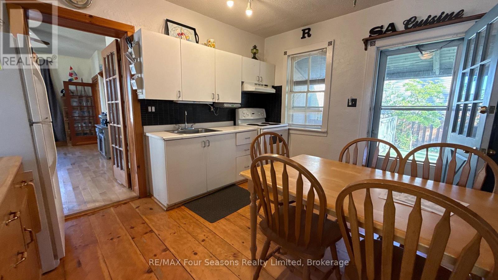573 Bricker Street, Saugeen Shores, Ontario  N0H 2C4 - Photo 13 - X13818656