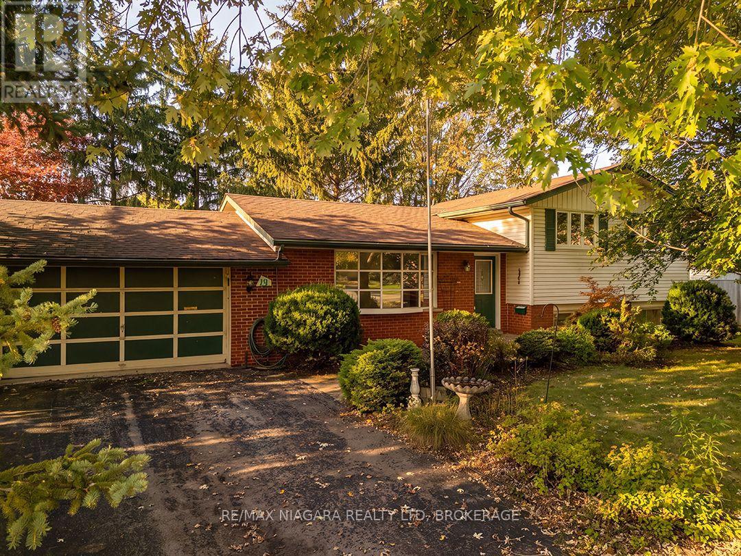 29 Runnymede Road, Port Colborne, Ontario  L3K 5C2 - Photo 4 - X14095184