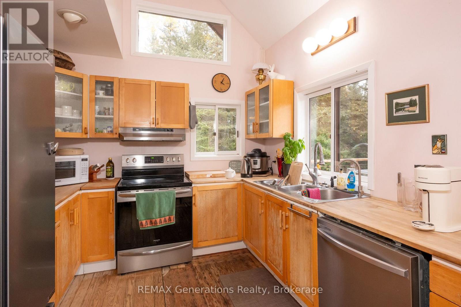 577 Ellis Road, Thunder Bay Remote Area, Ontario  P0T 1W0 - Photo 10 - X14095164