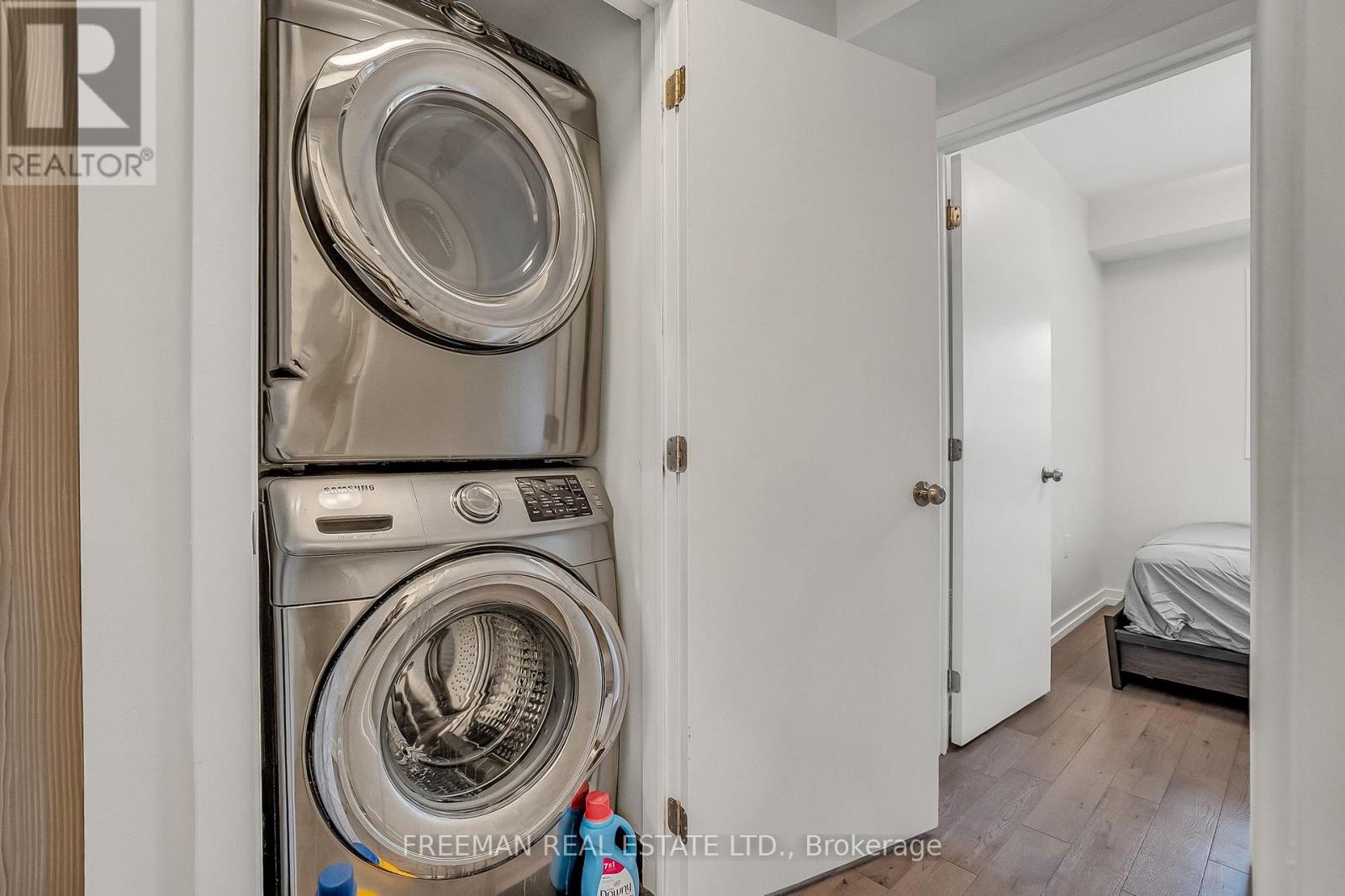 Main - 12 Arlington Avenue, Toronto, Ontario M6G 3K8 - Photo 17 - C14095190