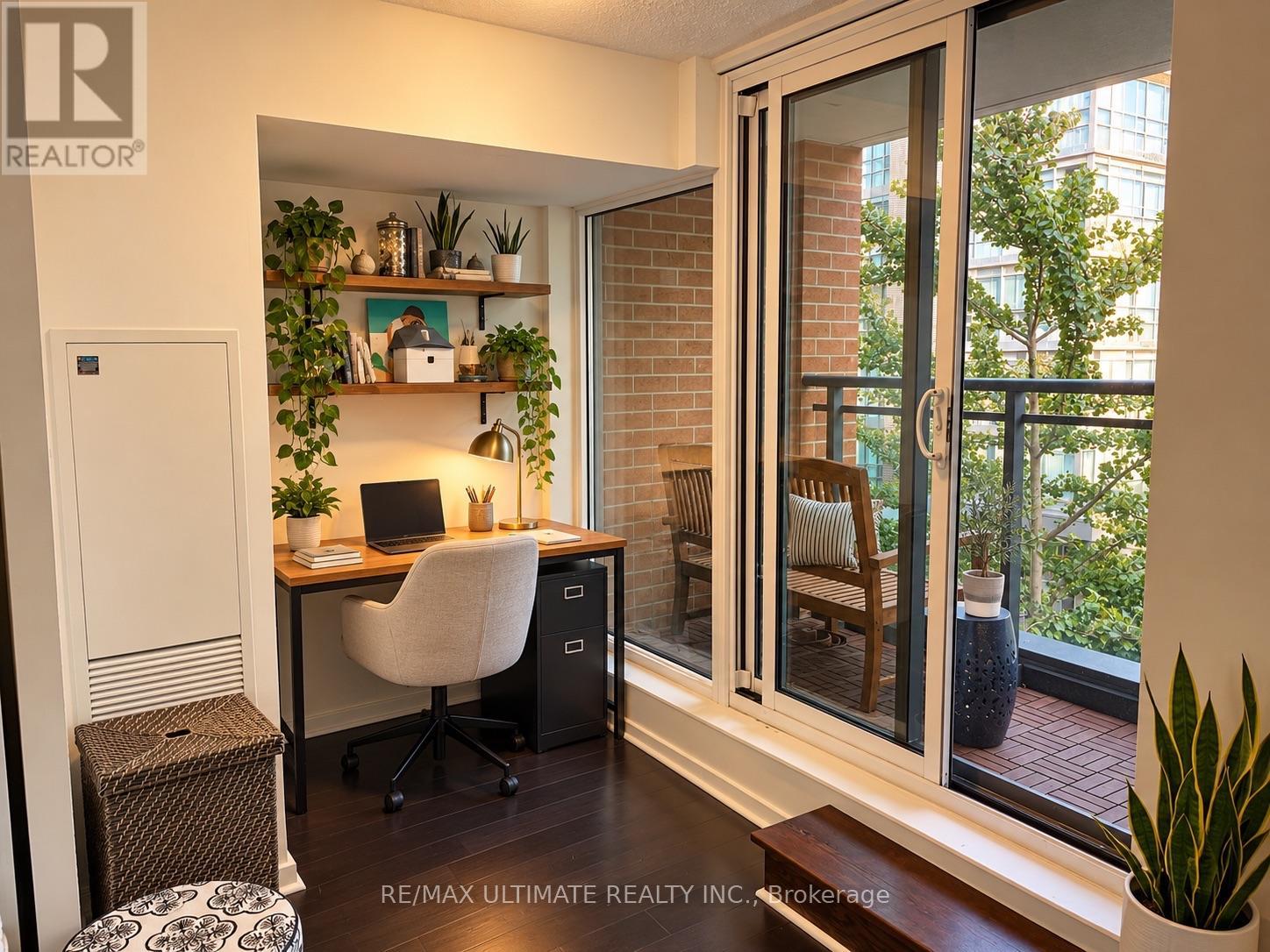 N325 - 1169 Queen Street W, Toronto, Ontario  M6J 0A4 - Photo 6 - C14095210