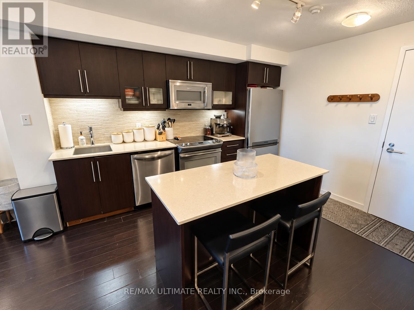 N325 - 1169 Queen Street W, Toronto, Ontario  M6J 0A4 - Photo 9 - C14095210