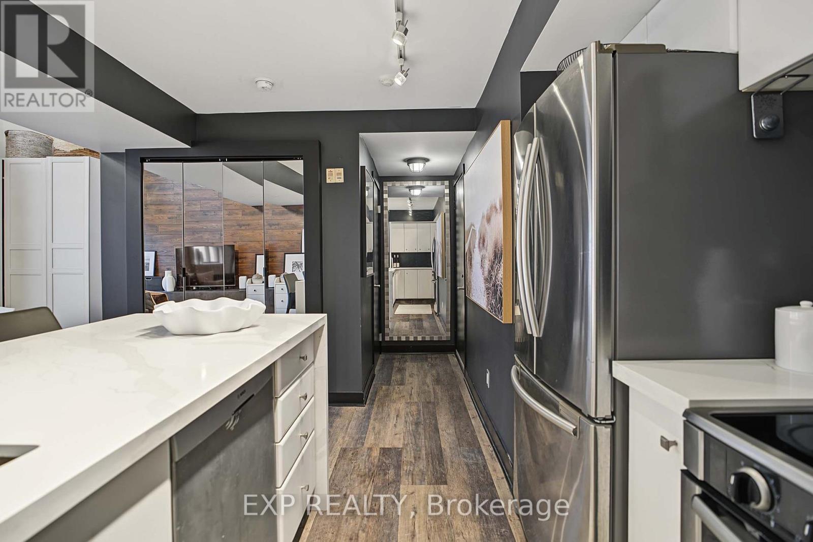 323 - 21 Earl Street, Toronto, Ontario  M4Y 3C8 - Photo 20 - C14095342
