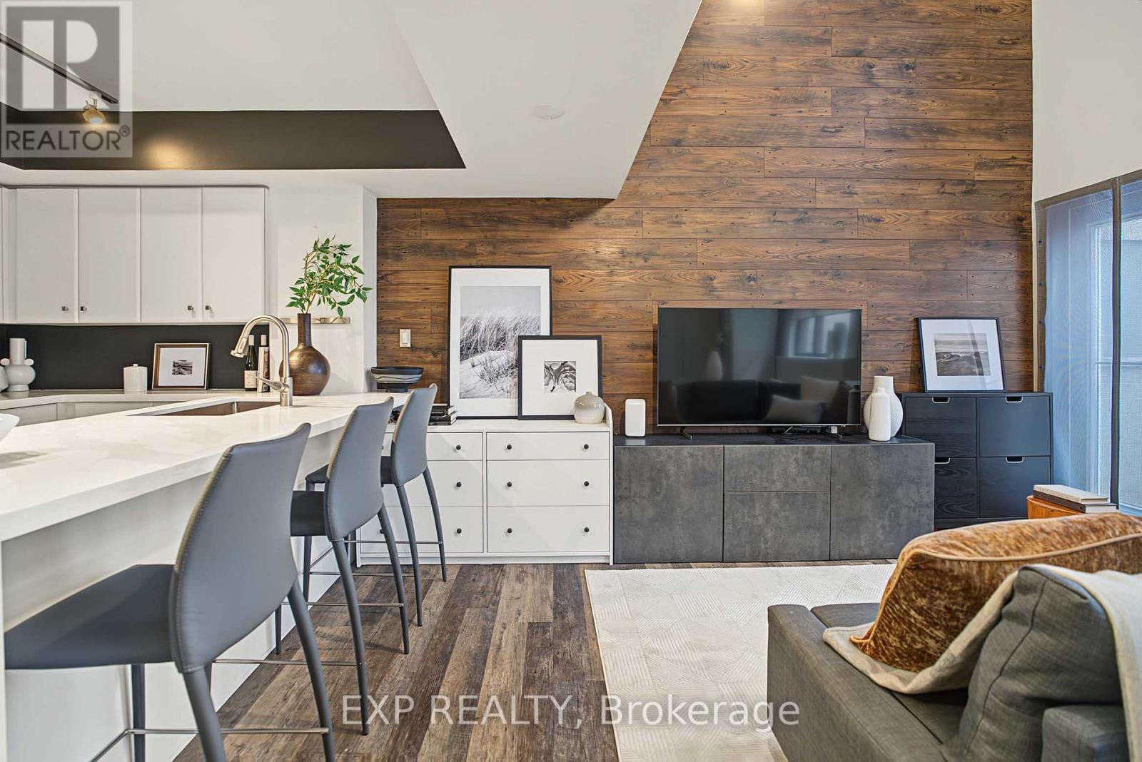 323 - 21 Earl Street, Toronto, Ontario  M4Y 3C8 - Photo 7 - C14095342