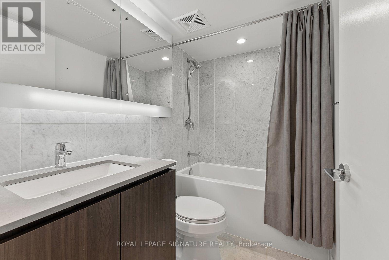 508 - 80 Queens Wharf Road, Toronto, Ontario  M5V 0J3 - Photo 19 - C14095354