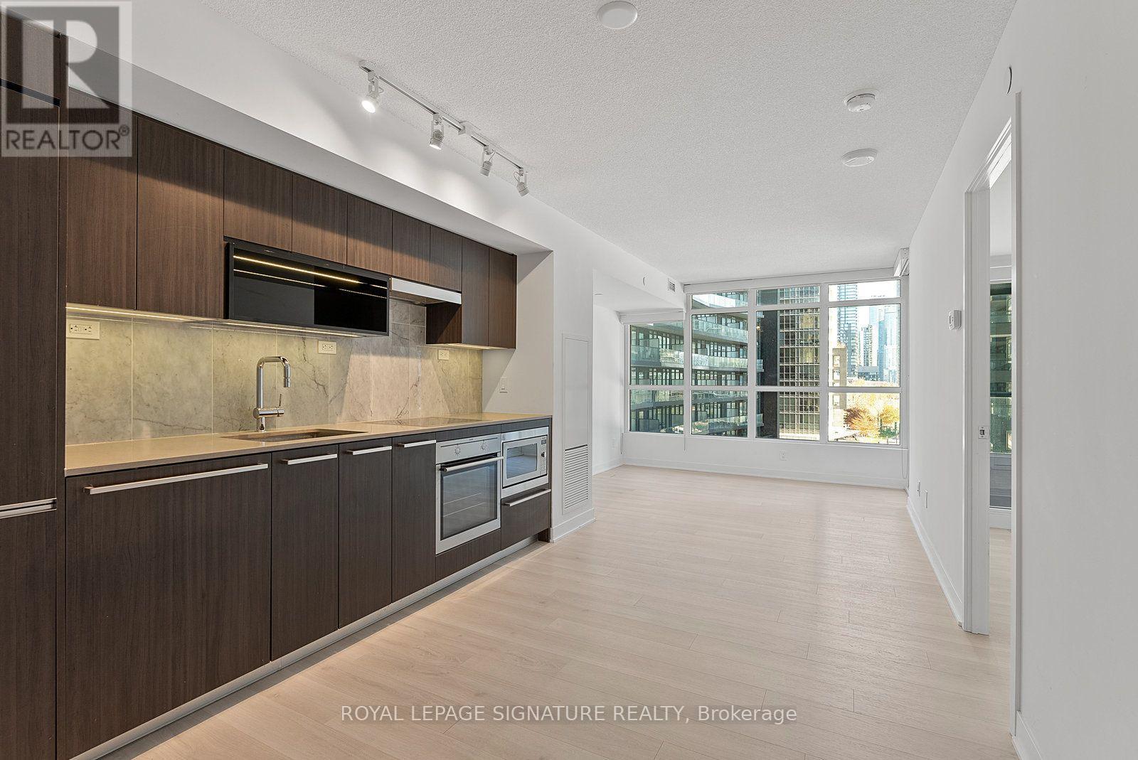 508 - 80 Queens Wharf Road, Toronto, Ontario  M5V 0J3 - Photo 4 - C14095354