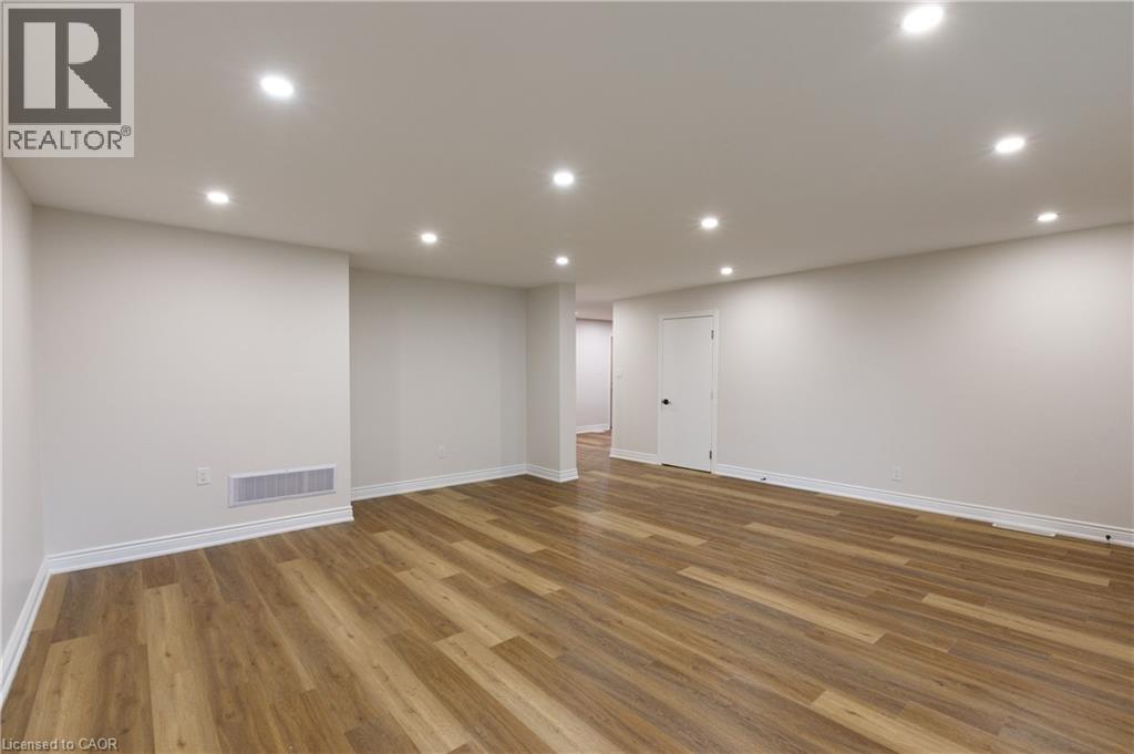 11 Algonquin Court Unit# Upper, Hamilton, Ontario  L8T 4T2 - Photo 3 - 40872528